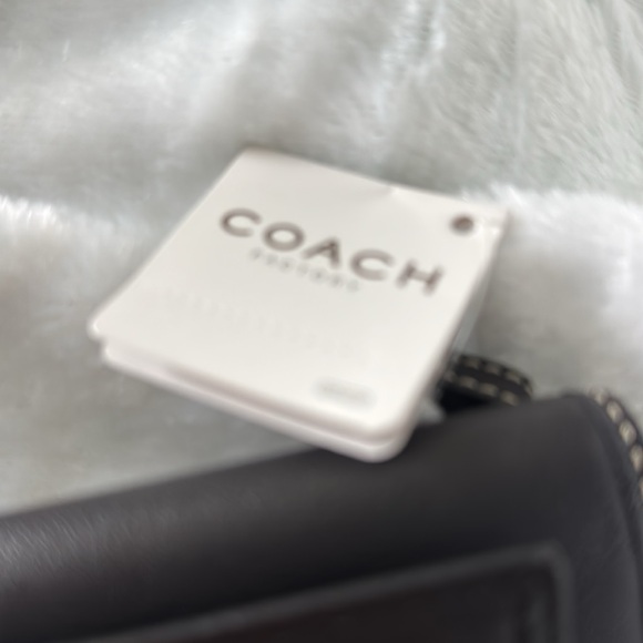 Vintage Coach Black Leather Clutch Wallet - Picture 4 of 6